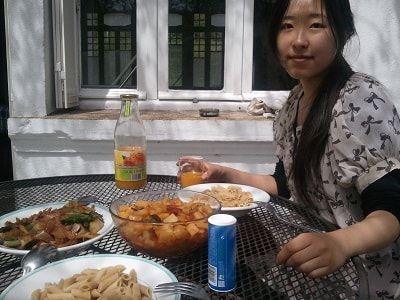 Yongsin Bian’s internship at L’Etoile Guest House in France, originating from China 3