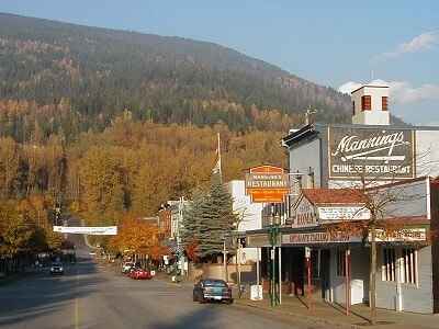 2 Exchange with Green Gables Loft B&B, Revelstoke, BC, Canada