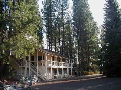 5 Exchange between L'Etoile and Flying L Ranch Country Inn, Glenwood, Mont Adams, WA, USA