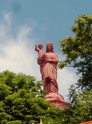 La statue de Notre-Dame de France