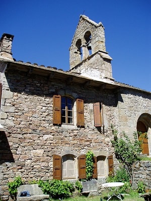 L'église romane de Puylaurent en Lozère