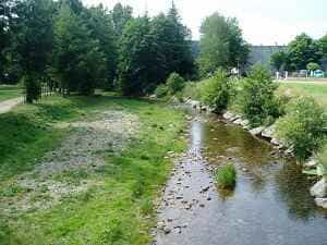 在Lozere的La Bastide-Puylaurent进行16,3公里的徒步旅行 1