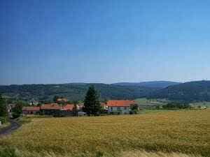 在Lozere的La Bastide-Puylaurent进行24公里的徒步旅行 2